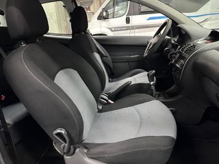Peugeot 206 2005