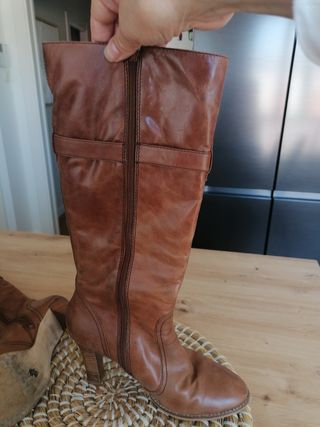 Botas altas tacòn Zara 