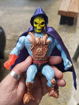 Skeletor ojos de fuego masters universe motu