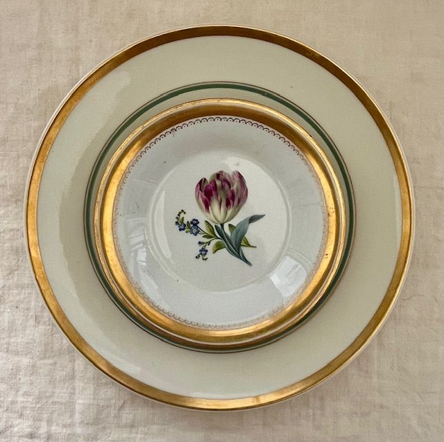 PLATO DE PORCELANA ROYAL COPENHAGEN