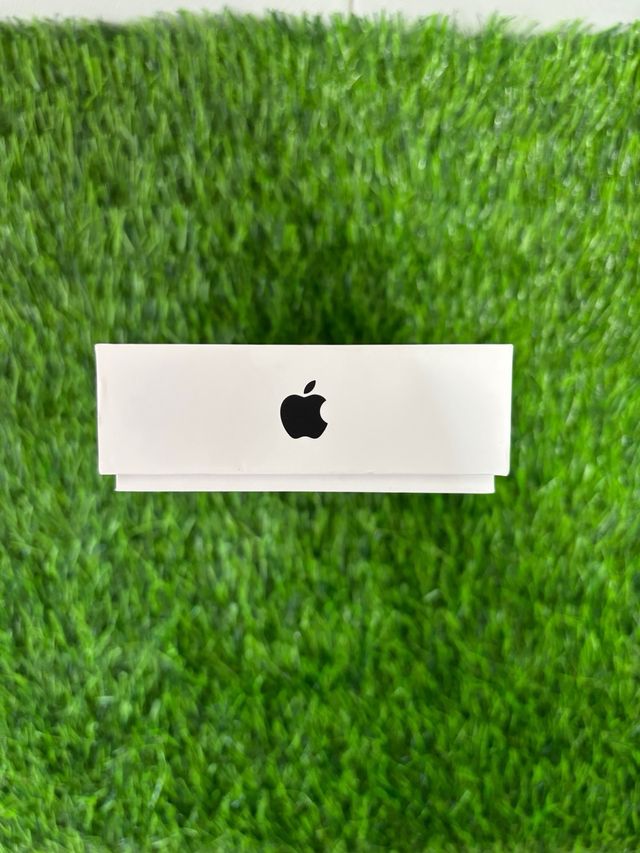 Custodia nera per iPhone 11