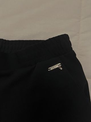 Pantaloni donna Guess neri