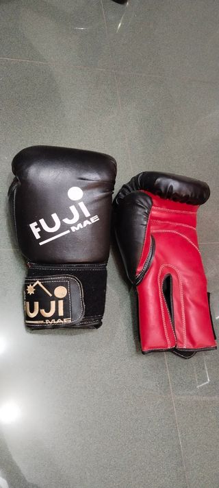 Guantes de boxeo fuji