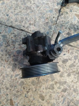 Bomba dirección Audi A4 B7