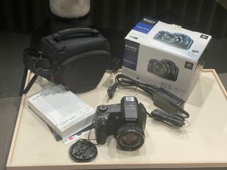 Camara de fotos Sony Cyber-shot DSC-HX200V