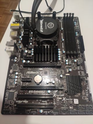 Placa base Asrock 970 Extreme3