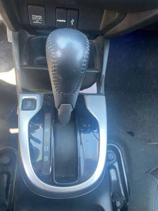 Honda Jazz CVT ELEGANCE 102 cv