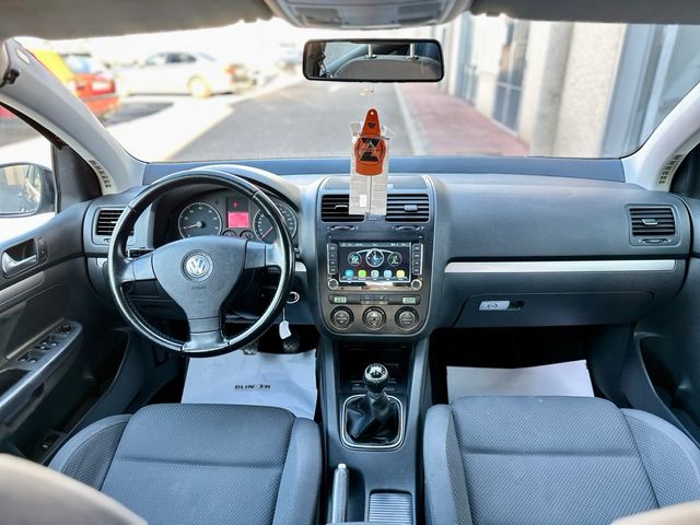Volkswagen Golf 1.6 C