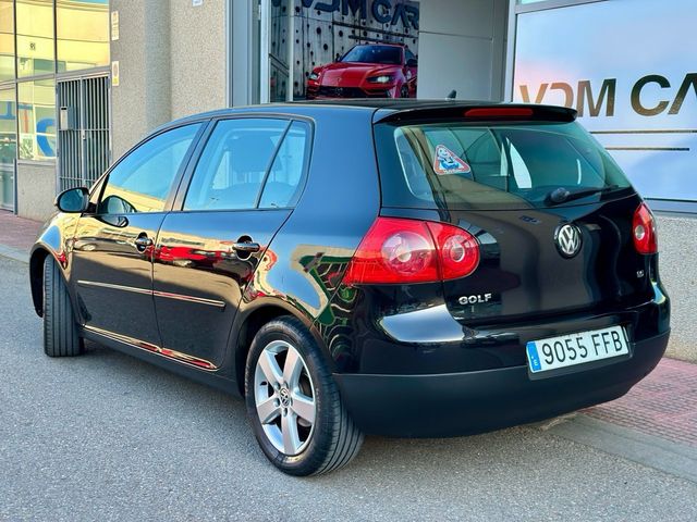Volkswagen Golf 1.6 C