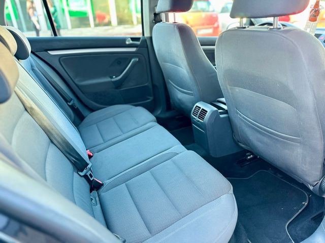 Volkswagen Golf 1.6 C