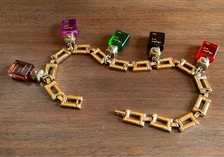 Gargantilla frascos perfume