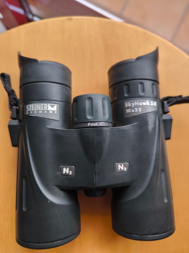 Prismáticos Steiner Skyhawk 10x32