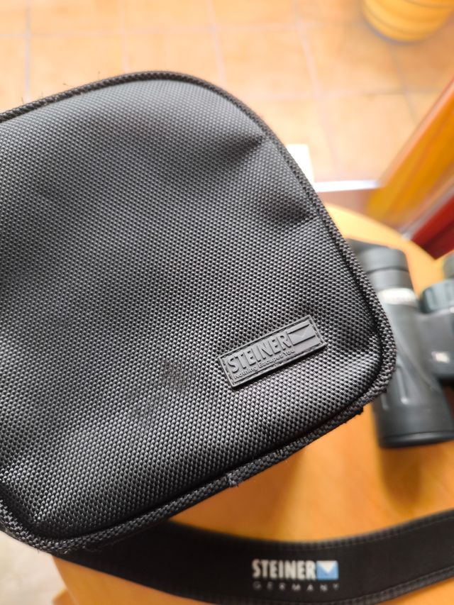 Prismáticos Steiner Skyhawk 10x32