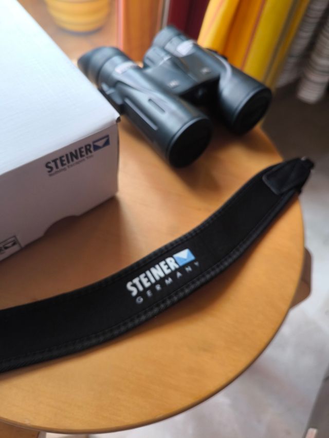 Prismáticos Steiner Skyhawk 10x32