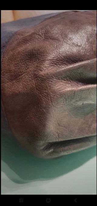 Bolso Diseño de auténtica piel.Nuevo