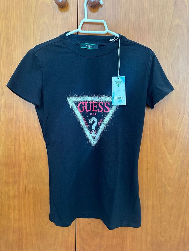Camiseta guess