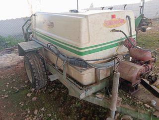 Atomizador 2000 litros agrícola para fumigar