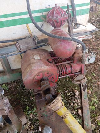 Atomizador 2000 litros agrícola para fumigar