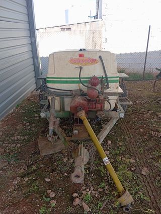 Atomizador 2000 litros agrícola para fumigar