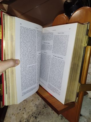 Santa Biblia Familiar Mod. 1 (Spanish Edition)