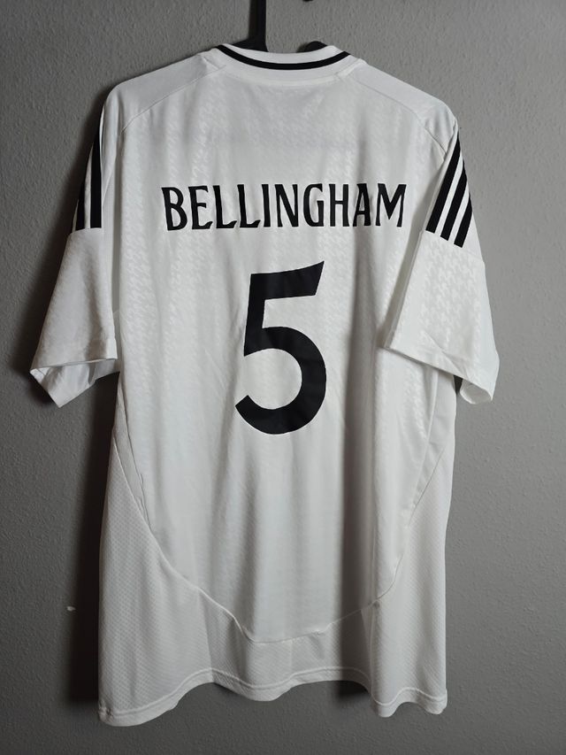Camiseta bellingham