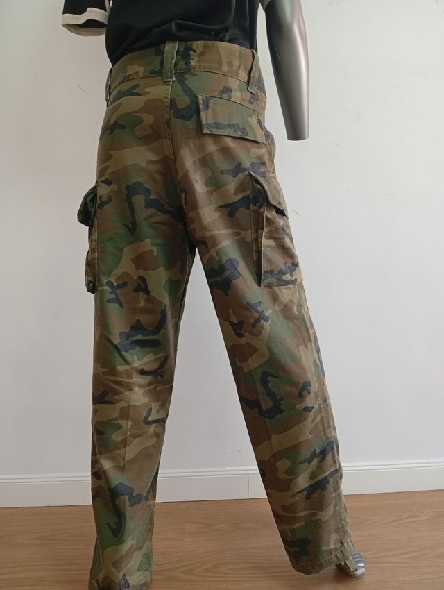 Pantalón de Camuflaje Talla42
