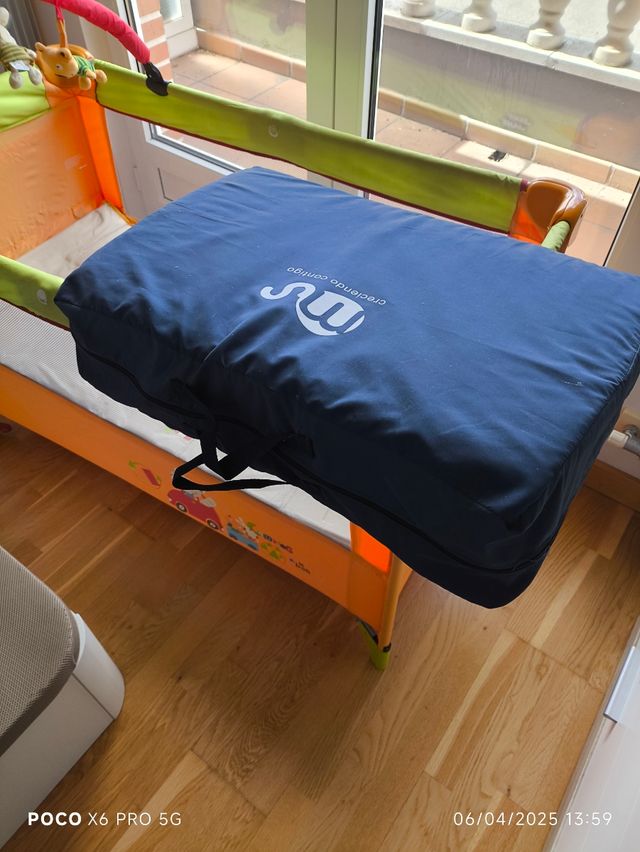 Cuna viaje Jané más colchón