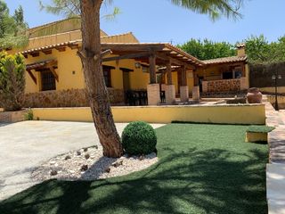 Casa en alquiler en Moratalla