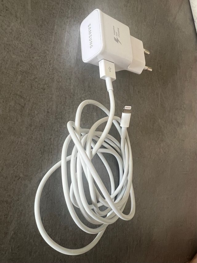 Cargador Iphone a USB