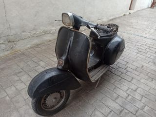 Vespa 160GT