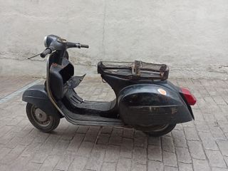Vespa 160GT