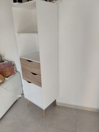 Rinconera de madera 