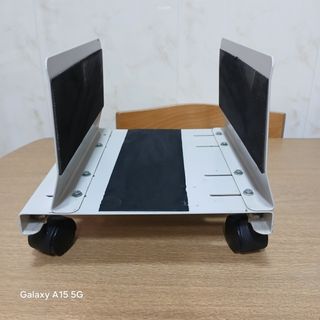 Carro para torre de pc