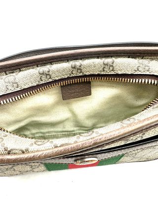 Gucci – Bolso bandolera GG