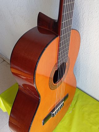 Guitarra Miguel anjel artesana 