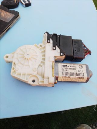 Motor elevalunas eléctrico w . Seat audi