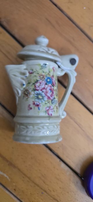 2 brocche di ceramica piccole