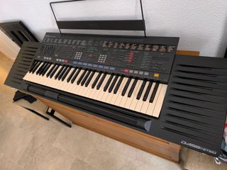 Teclado YAMAHA PSR 4500