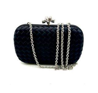  Bottega Veneta – Clutch Knot