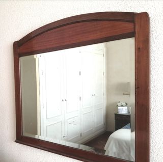 Dormitorio de caoba antiguo