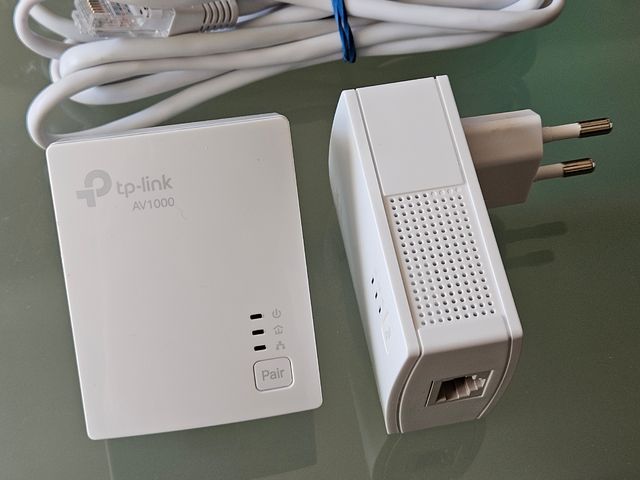 tp-link powerline starter kit AV 1000 gigabit