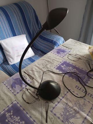 Lámpara flexo de escritorio 