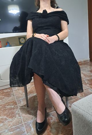 Vestido encaje Negro