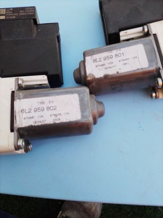2 motores elevalunas eléctricos de Seat