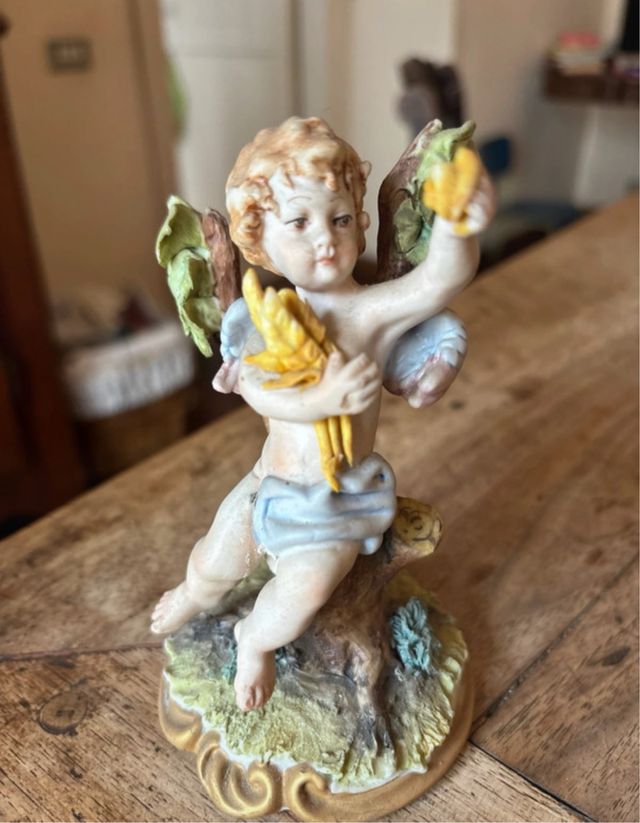 Statuetta estate Capodimontr