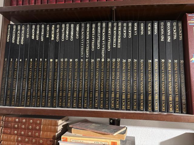 Coleccion “Descubra España paso a paso”