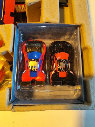 Carrera GO SPIDERMAN