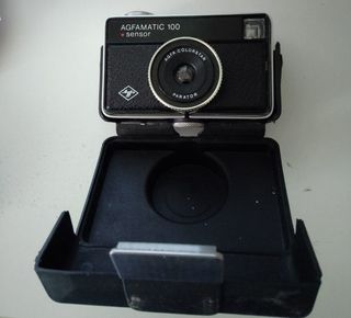 Fotocamera analogica AgfaMatic 100 Sensor