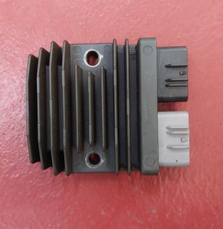 Regulador alternador BMW C650 