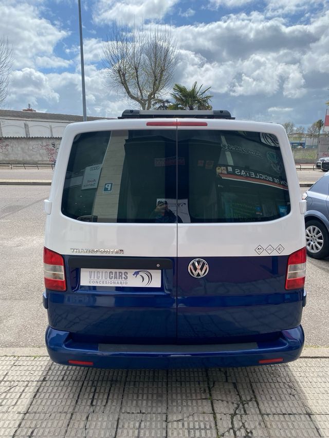 Volkswagen Transporter T5 2010